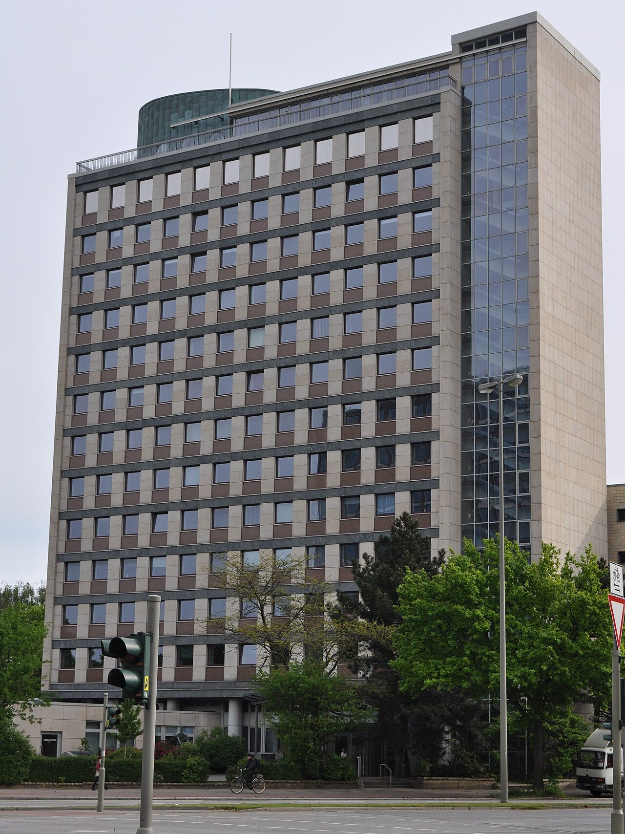 Der Alster-Tower, Lübecker Straße 1, Hamburg-Hohenfelde